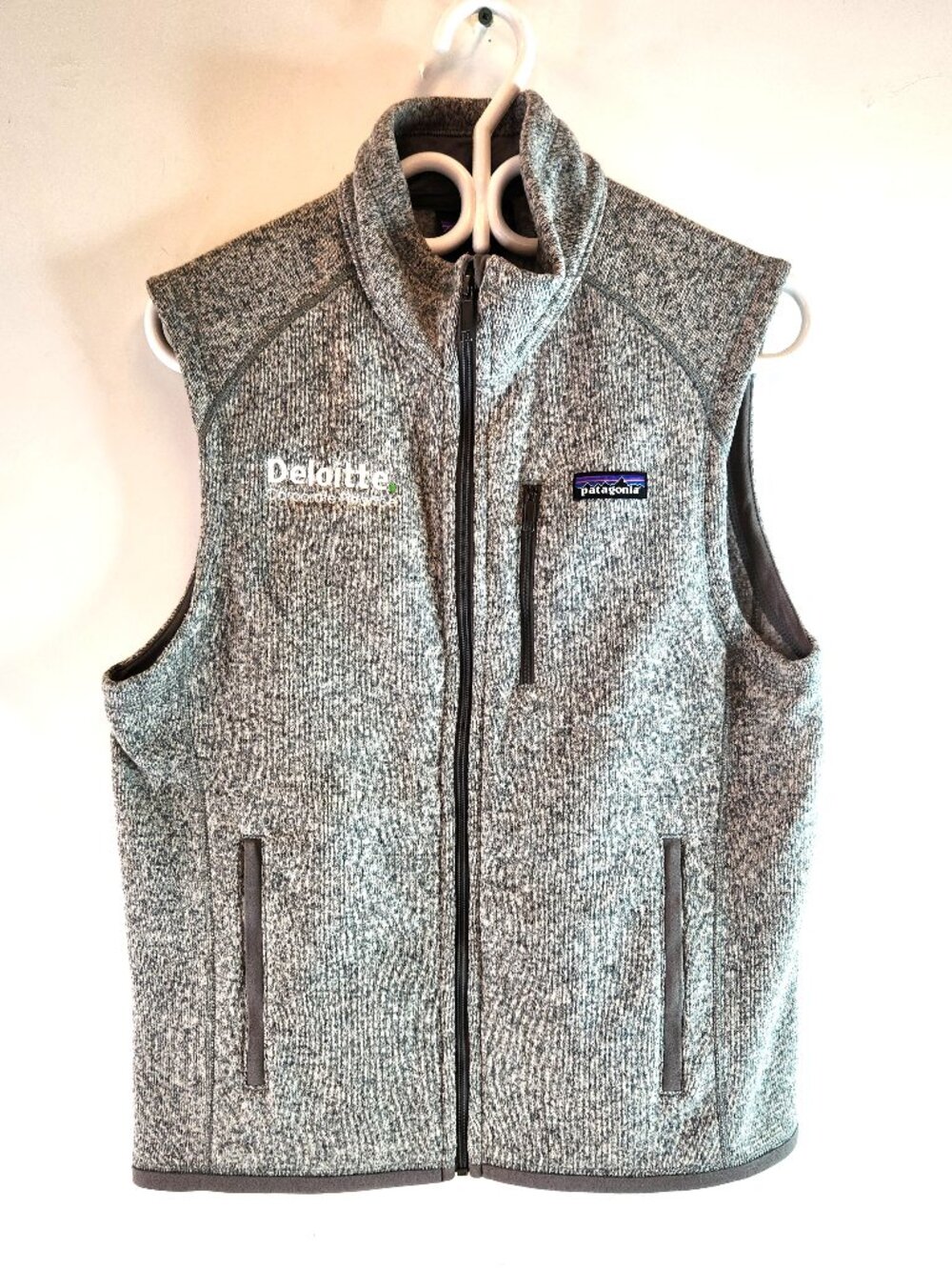 Patagonia Mens Better Sweater Vest Size Medium Stonewash NWT Deloitte Logo